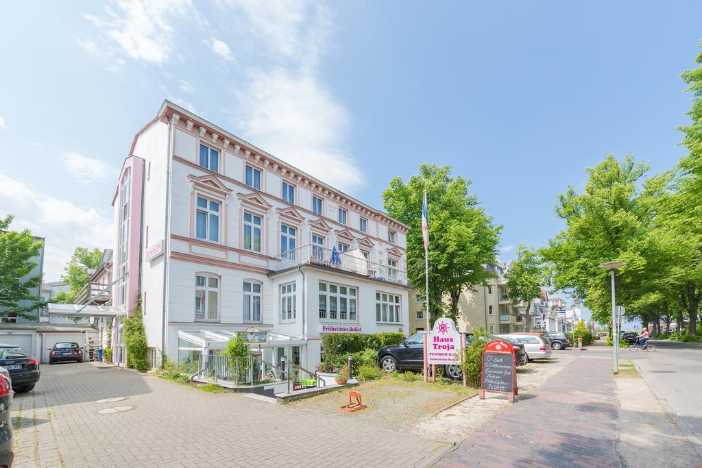 Hotel Haus Troja Rostock Esterno foto